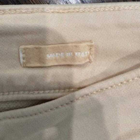 Like New Closed denim in soft butter colour sz 26 - Picture 5 of 14